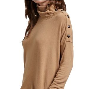 BNWT Michael Stars Lacy Boxy Turtleneck Size Small